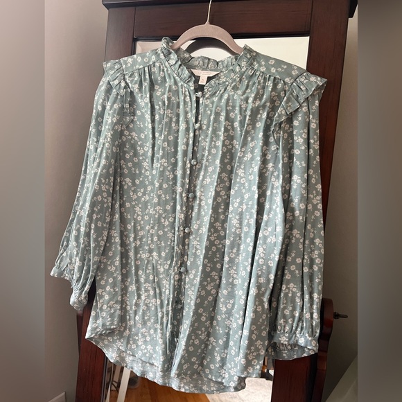 LC Ruffle button down blouse - Picture 1 of 5